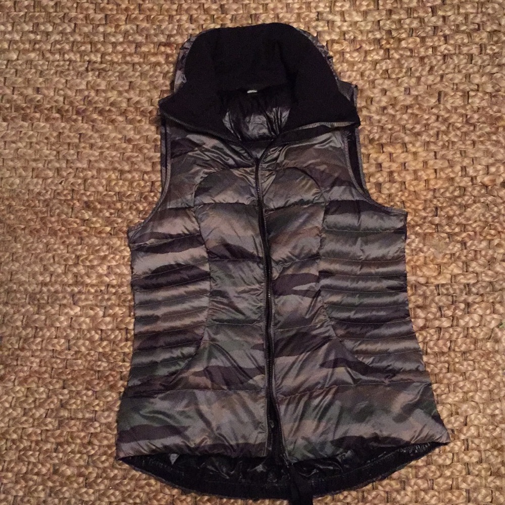 Lululemon Fluffin Awesome Camo vest.